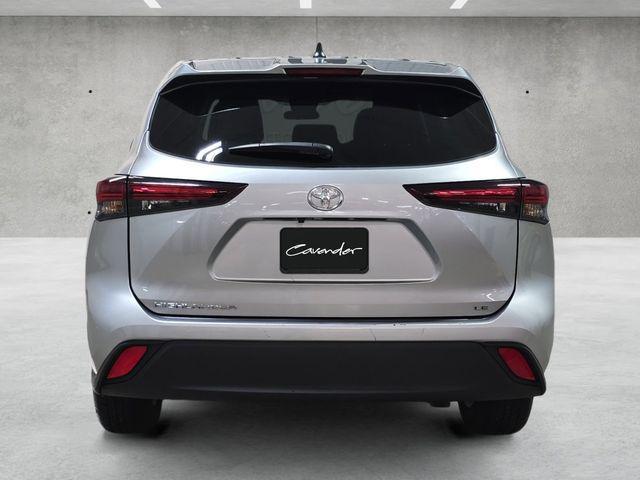 used 2025 Toyota Highlander car, priced at $38,999