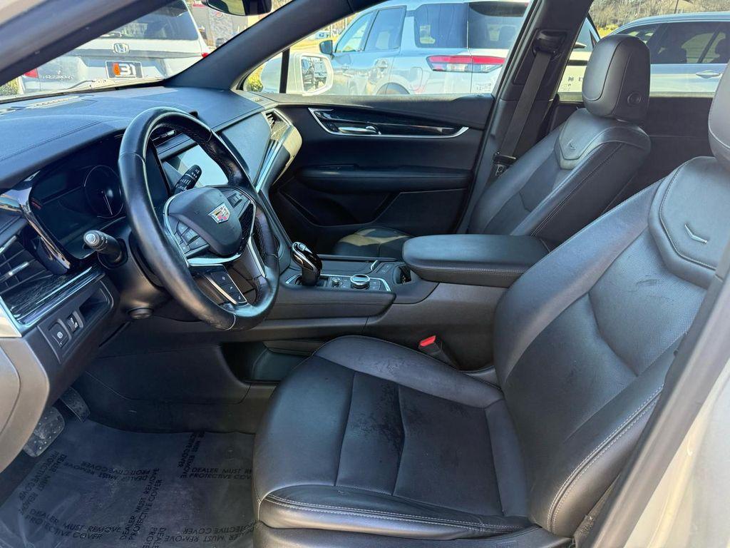 used 2020 Cadillac XT5 car, priced at $17,995