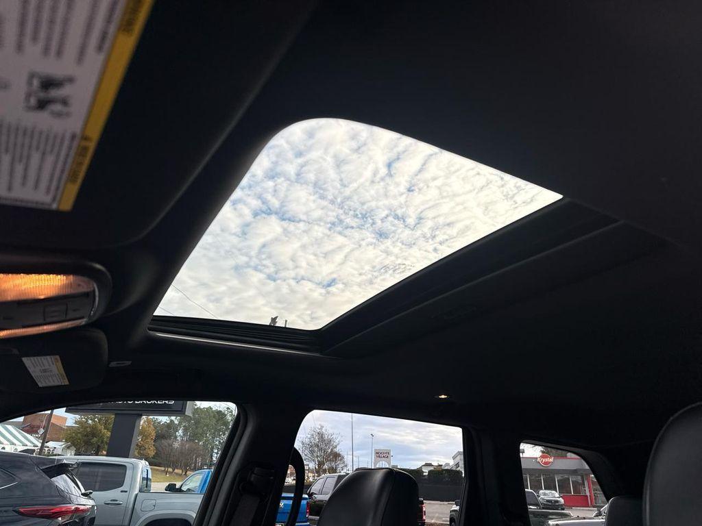 used 2021 Jeep Grand Cherokee car, priced at $23,775