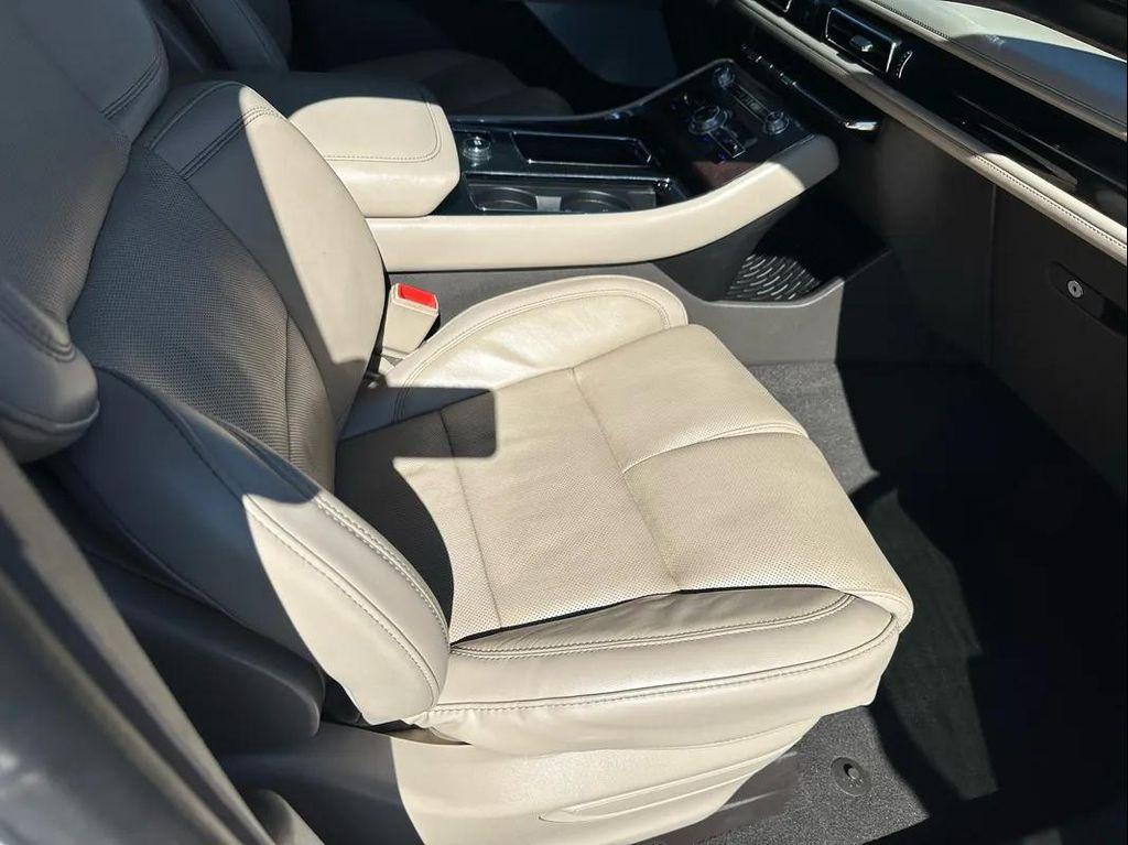 used 2022 Lincoln Aviator car, priced at $29,800