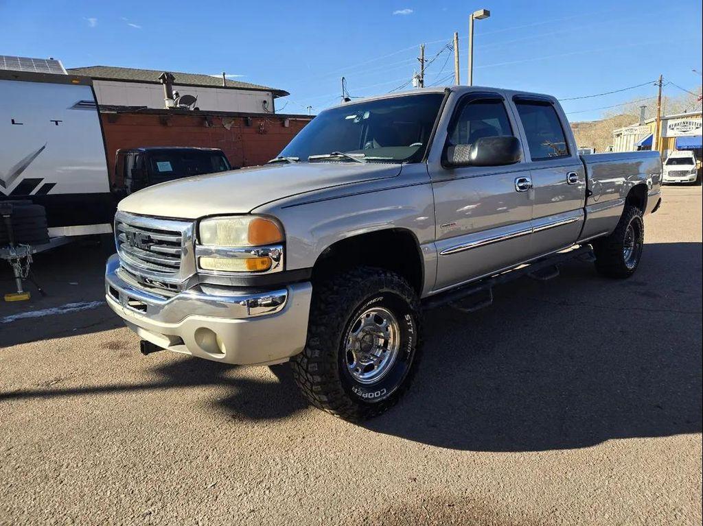 used 2005 GMC Sierra 2500 car, priced at $13,900