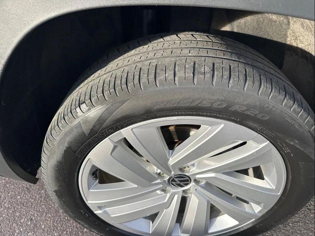 used 2021 Volkswagen Atlas car, priced at $24,900