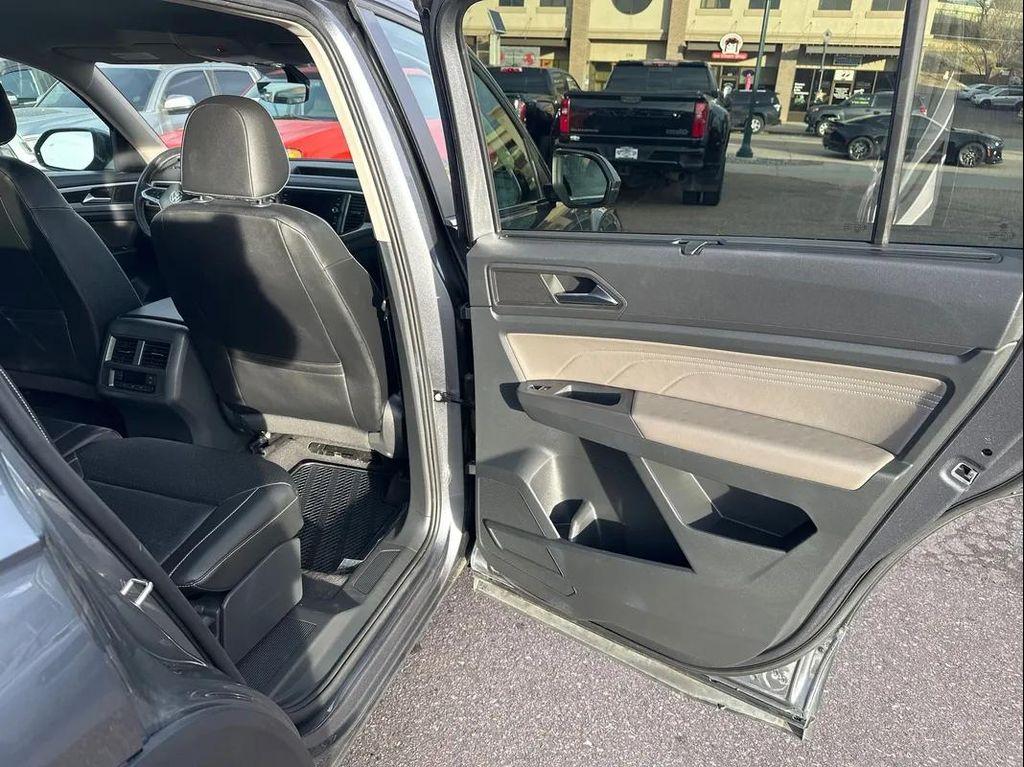 used 2021 Volkswagen Atlas car, priced at $24,900