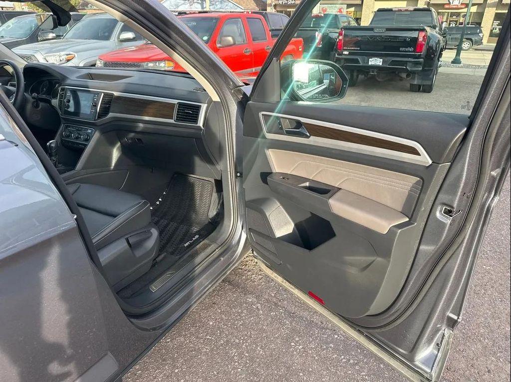 used 2021 Volkswagen Atlas car, priced at $24,900