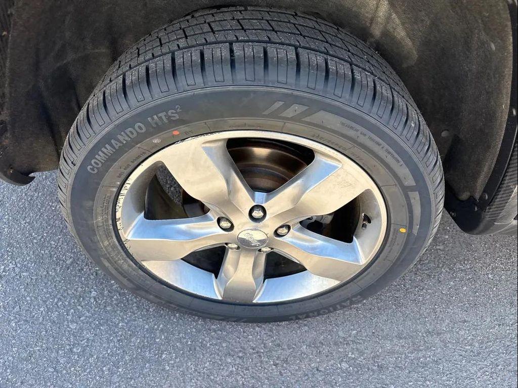 used 2011 Jeep Grand Cherokee car, priced at $8,995