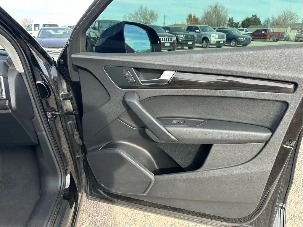 used 2019 Audi Q5 car, priced at $17,400