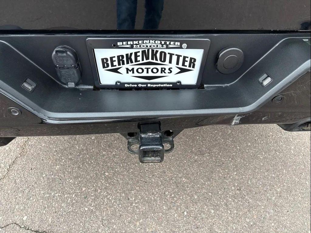 used 2019 GMC Sierra 1500 car, priced at $38,000