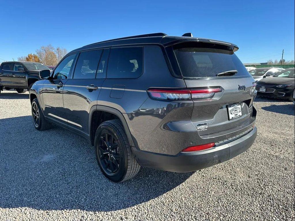 used 2024 Jeep Grand Cherokee L car, priced at $28,500