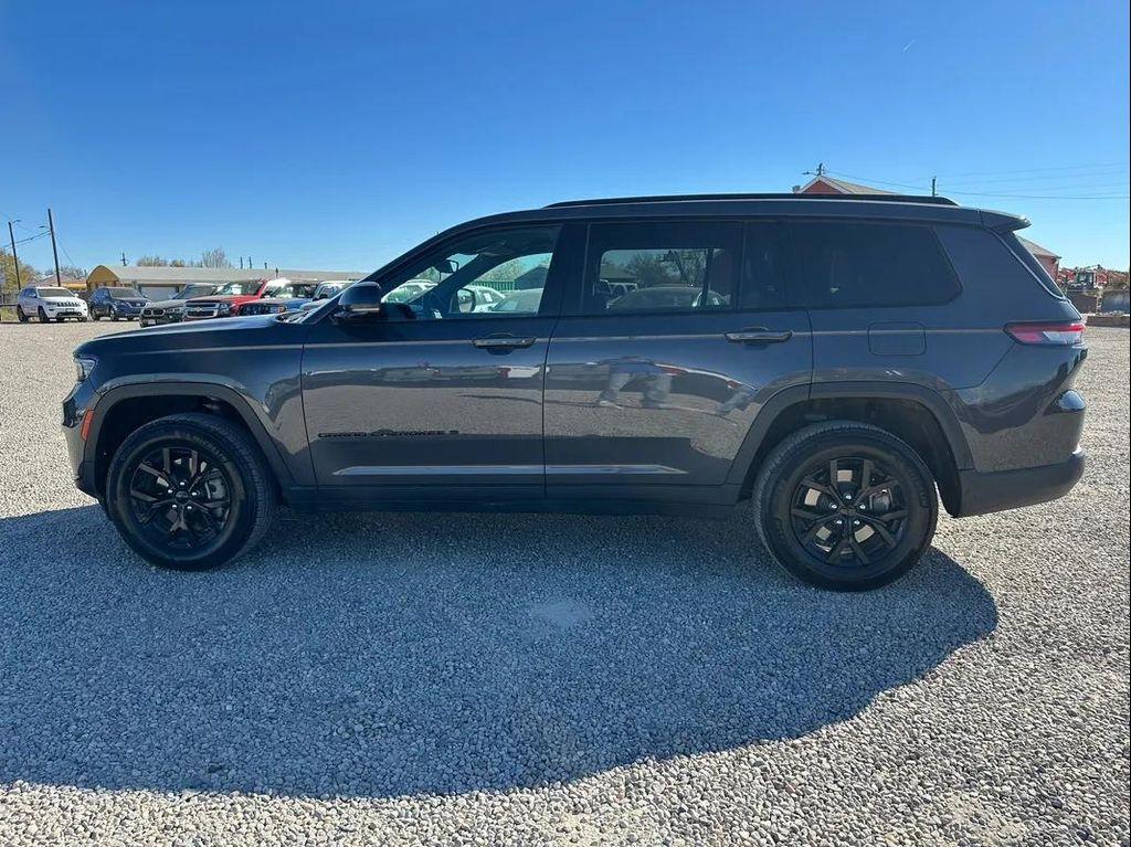 used 2024 Jeep Grand Cherokee L car, priced at $28,500