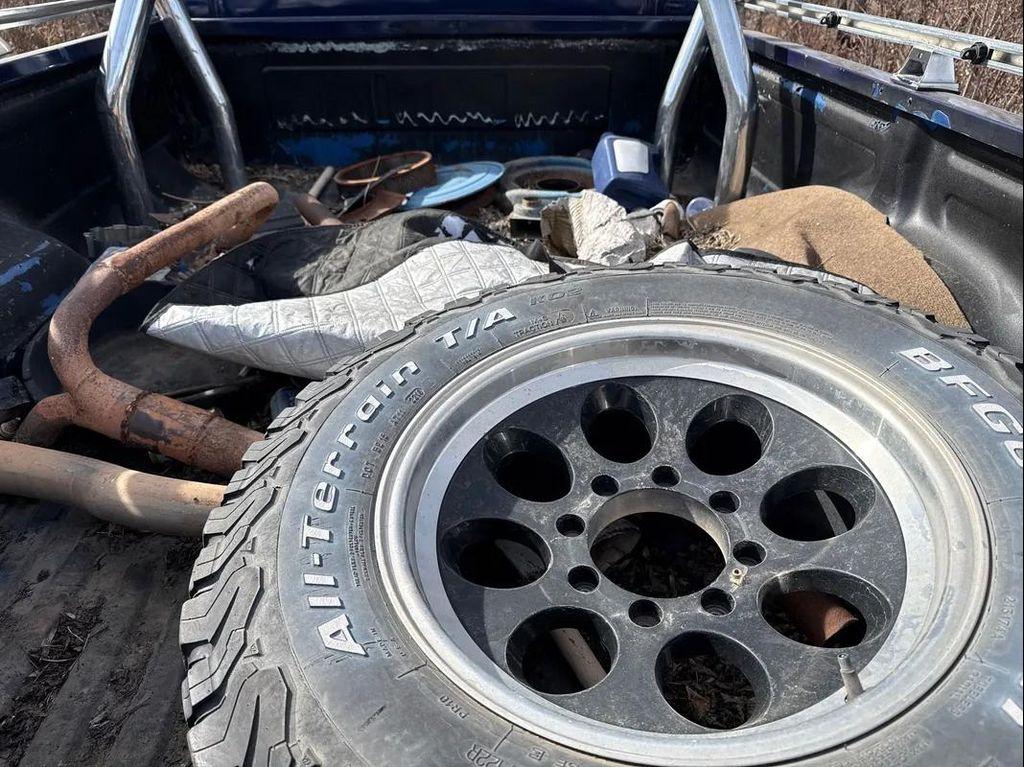 used 1976 Ford F-250 car, priced at $9,995