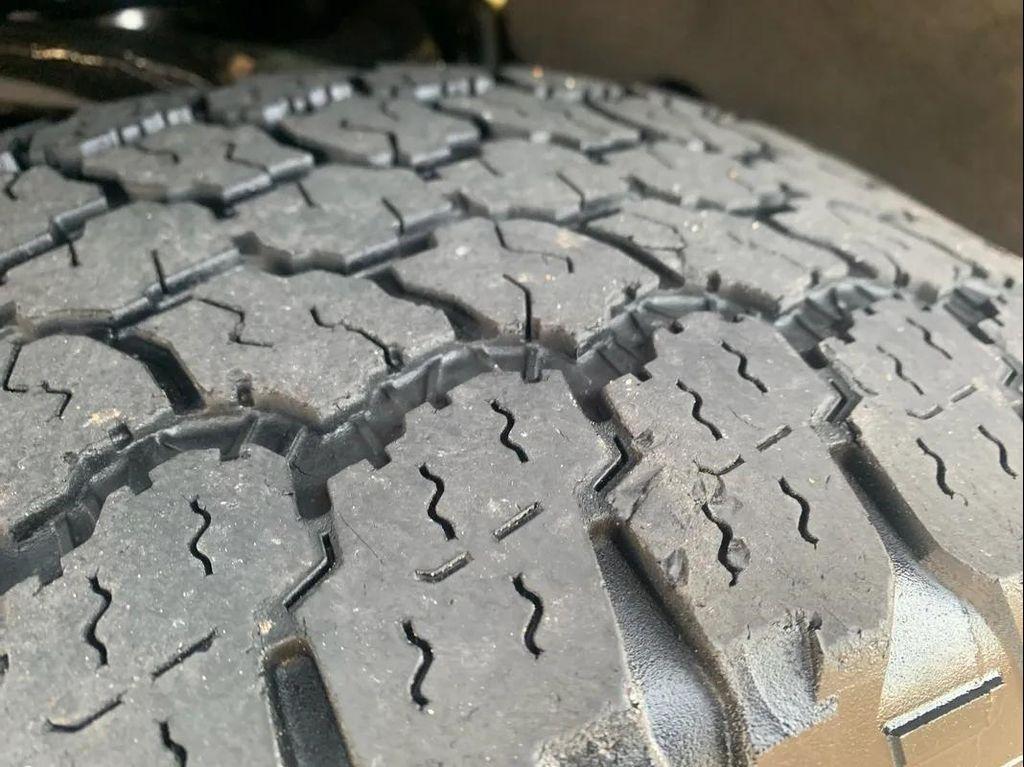 used 2016 Ford Expedition car, priced at $13,900