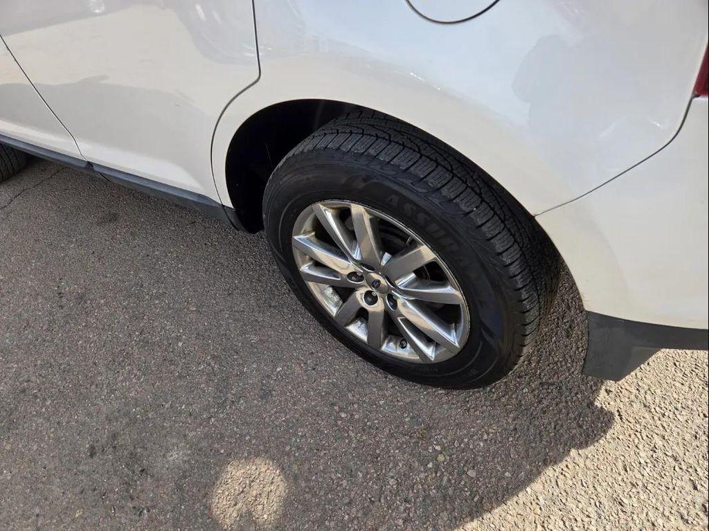 used 2011 Ford Edge car, priced at $2,500