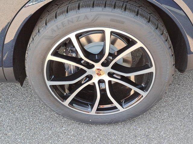 used 2025 Porsche Cayenne car, priced at $108,085