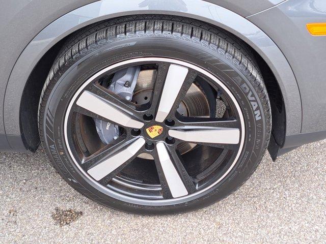 used 2024 Porsche Cayenne car, priced at $77,500
