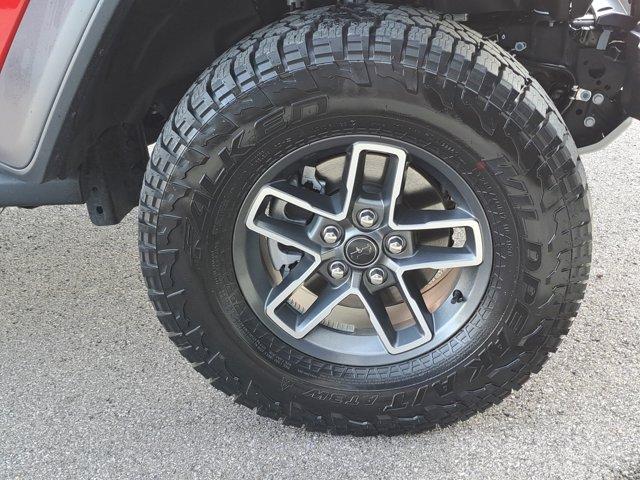 used 2025 Jeep Gladiator car, priced at $42,400