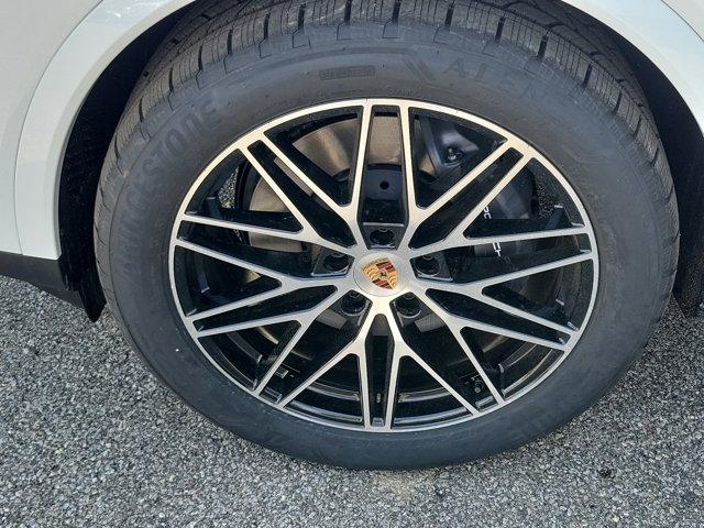 new 2026 Porsche Cayenne car, priced at $107,480