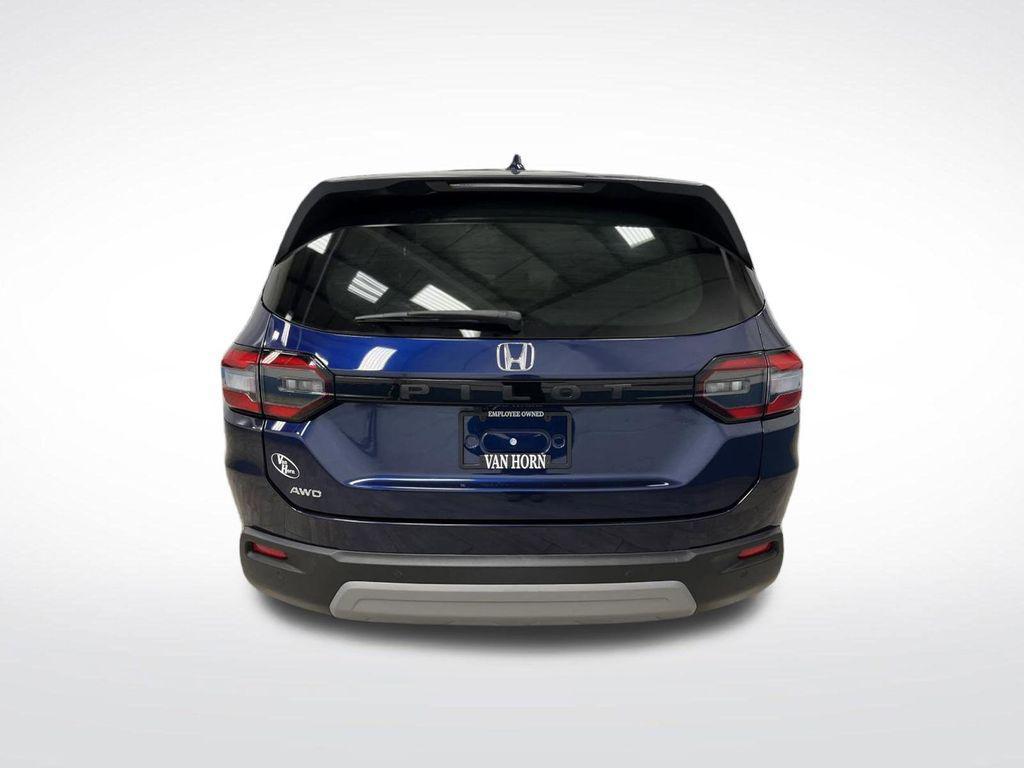 used 2023 Honda Pilot car, priced at $35,100