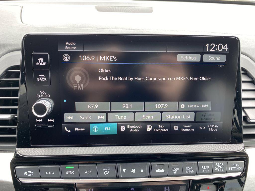 new 2026 Honda Odyssey car, priced at $43,121