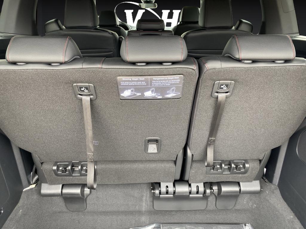 new 2026 Honda Odyssey car, priced at $43,121