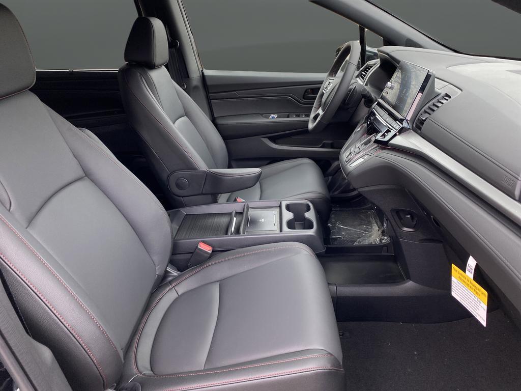 new 2026 Honda Odyssey car, priced at $43,121