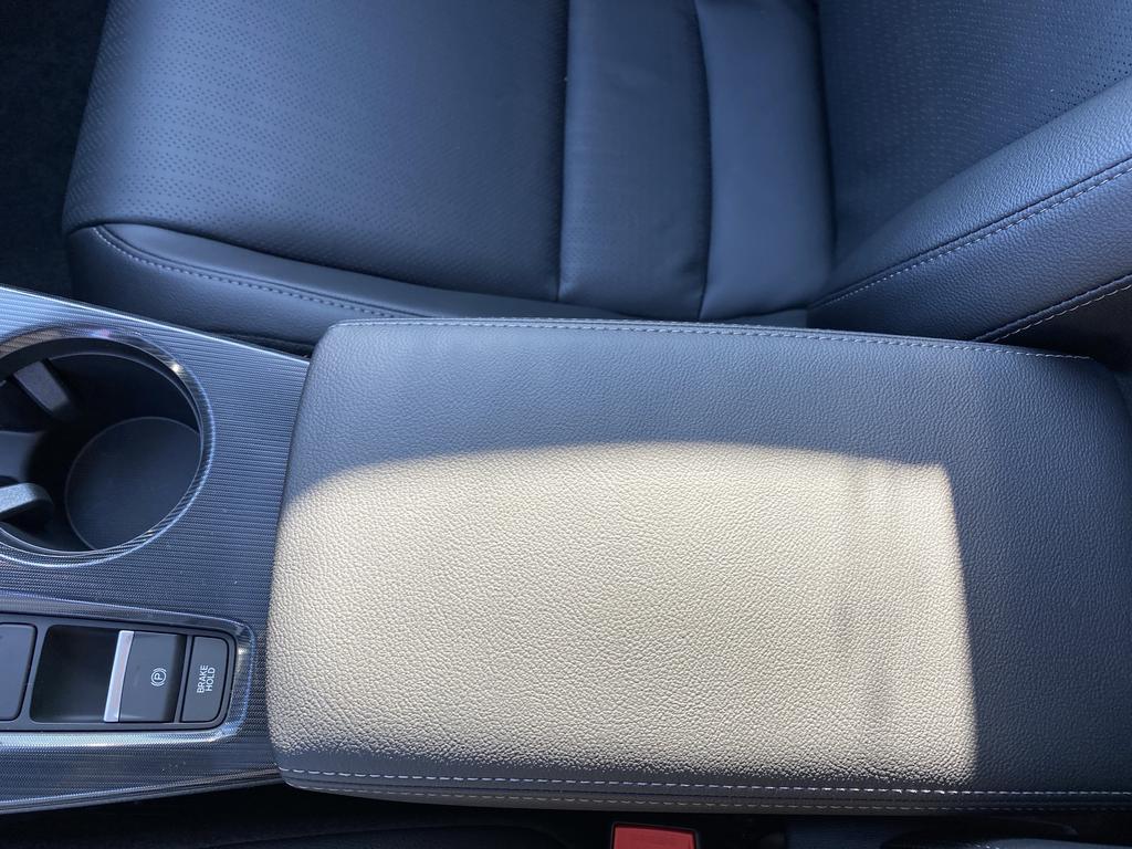 new 2026 Honda Civic Hybrid car, priced at $33,398