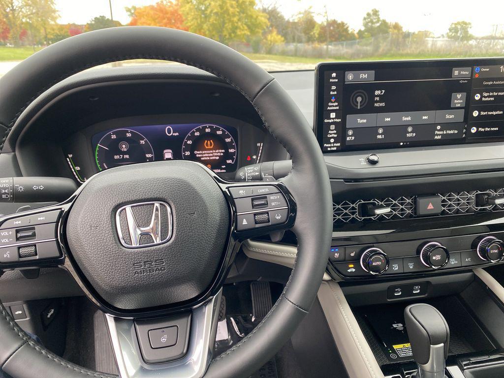 new 2025 Honda Accord Hybrid car, priced at $37,765