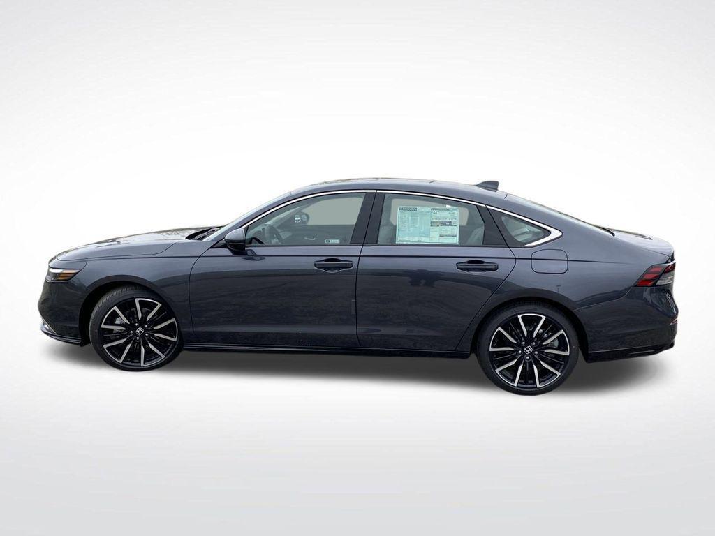 new 2025 Honda Accord Hybrid car, priced at $37,765