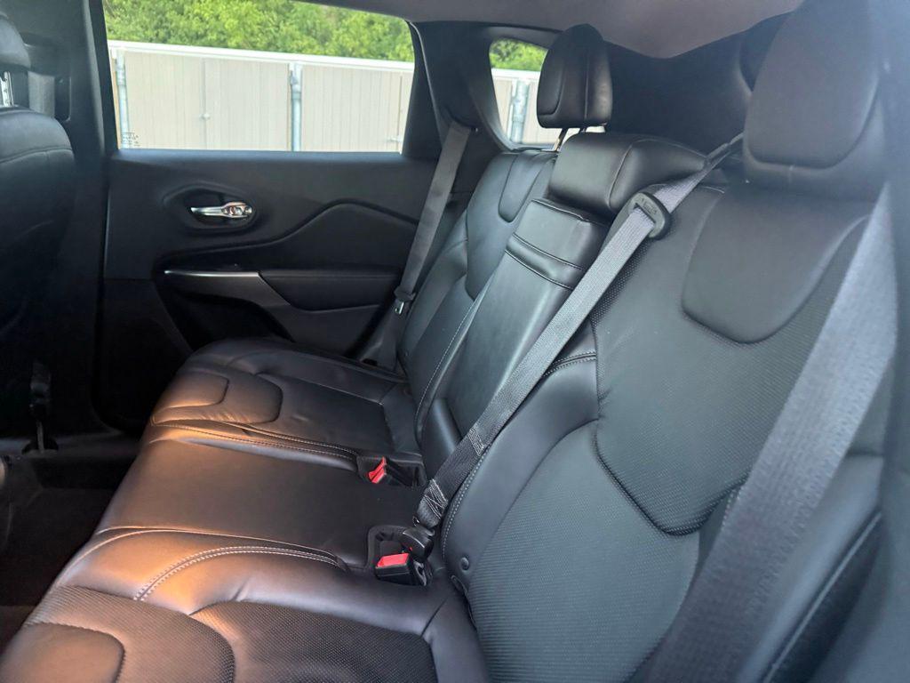 used 2019 Jeep Cherokee car, priced at $17,494