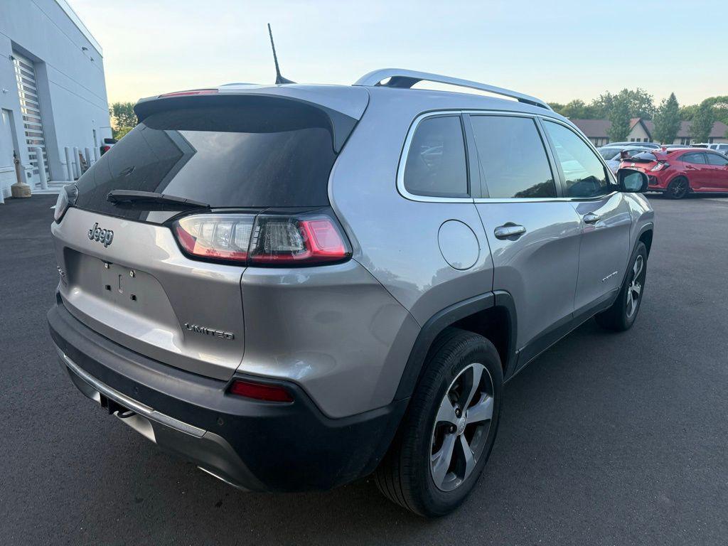 used 2019 Jeep Cherokee car, priced at $17,494