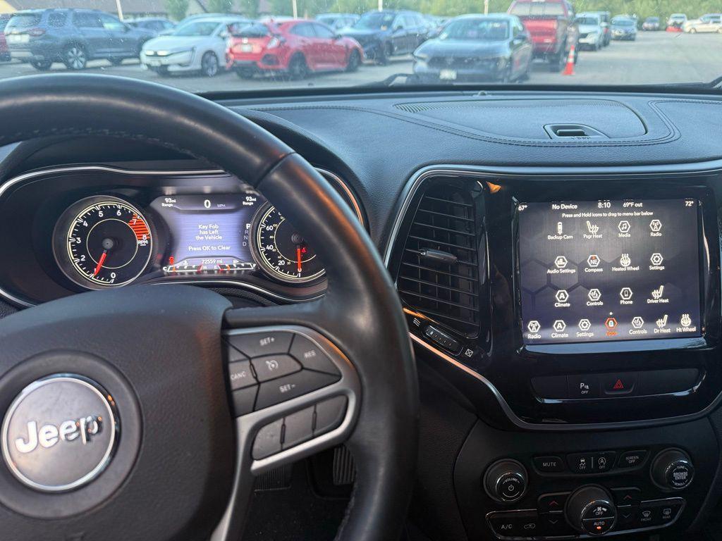 used 2019 Jeep Cherokee car, priced at $17,494