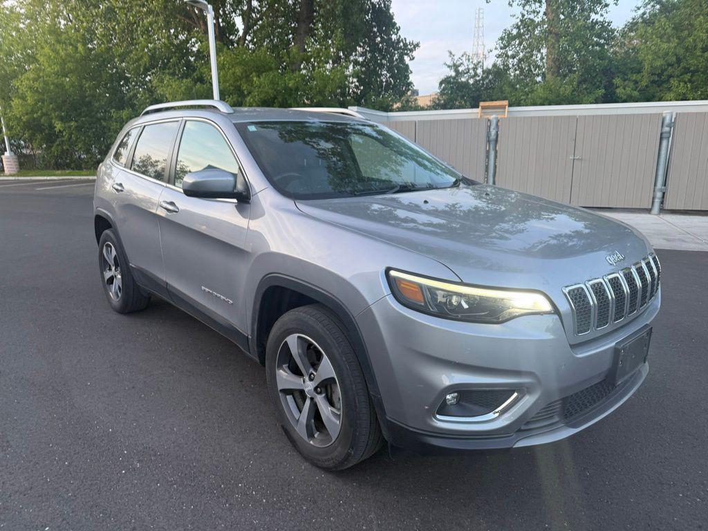 used 2019 Jeep Cherokee car, priced at $17,494