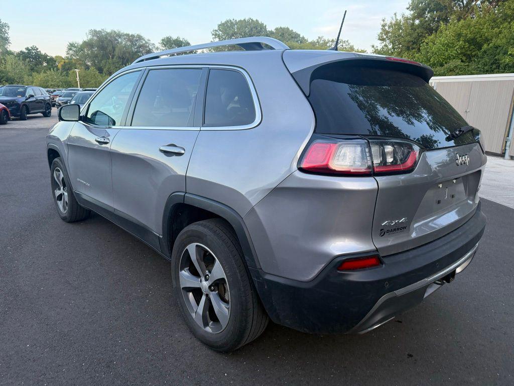 used 2019 Jeep Cherokee car, priced at $17,494