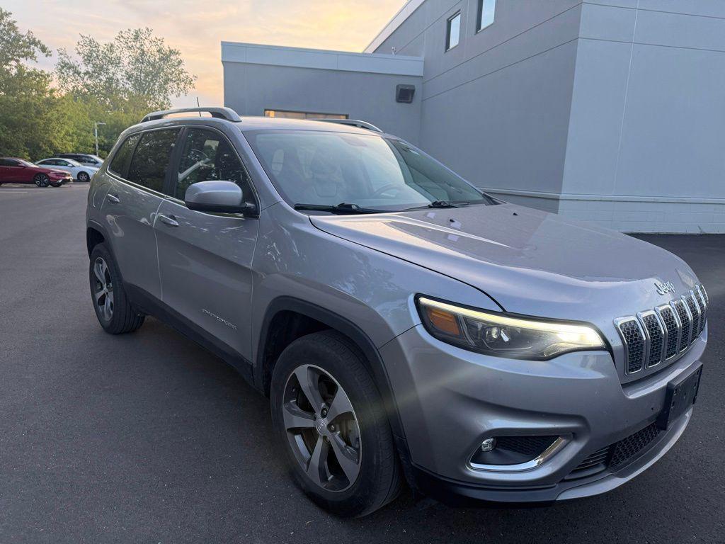 used 2019 Jeep Cherokee car, priced at $17,494