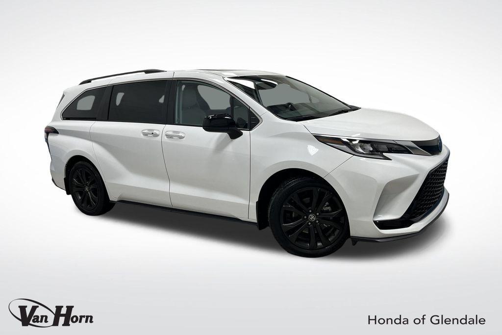 used 2024 Toyota Sienna car, priced at $46,900