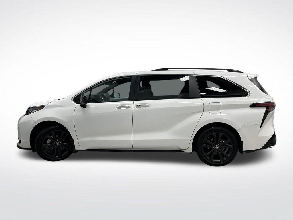 used 2024 Toyota Sienna car, priced at $46,900