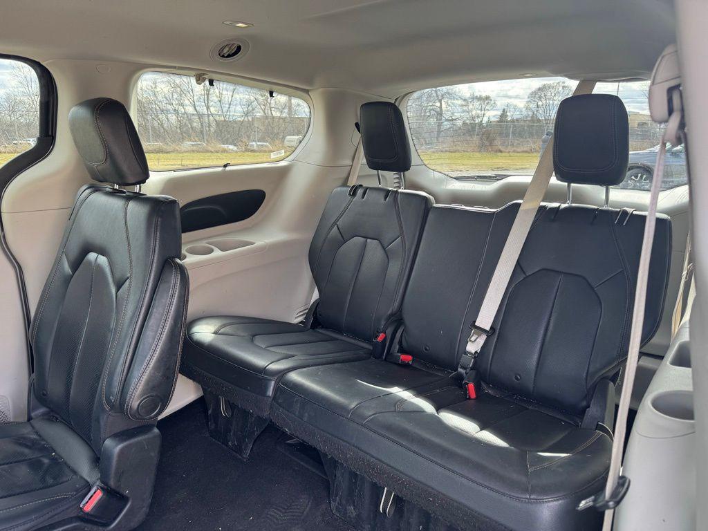 used 2020 Chrysler Pacifica car, priced at $14,711