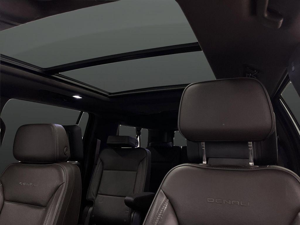 used 2023 GMC Yukon XL car, priced at $69,998