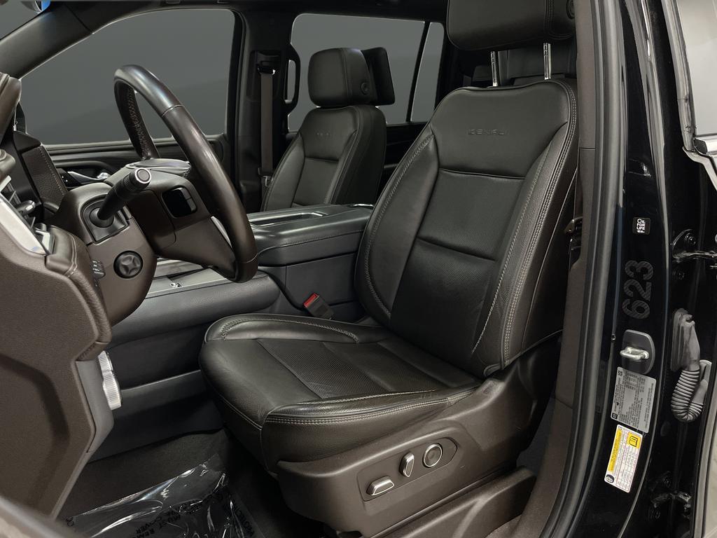 used 2023 GMC Yukon XL car, priced at $65,896