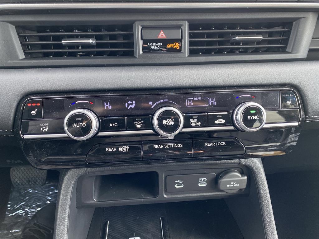 new 2026 Honda Pilot car, priced at $51,101