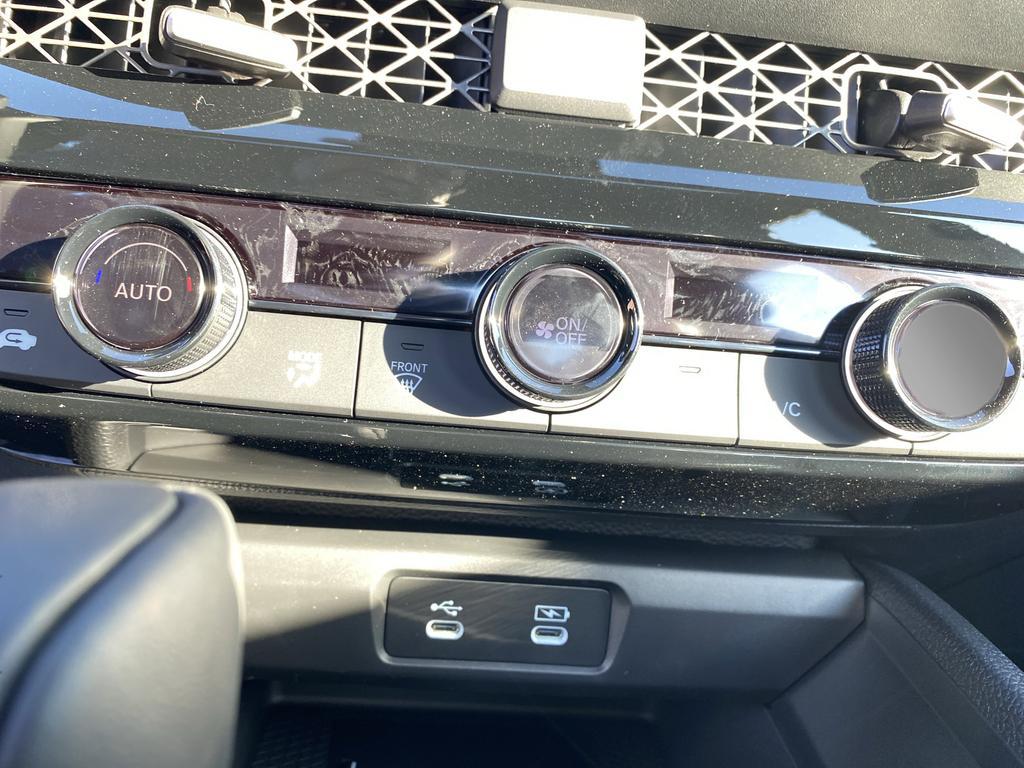 new 2026 Honda Accord Hybrid car, priced at $35,222