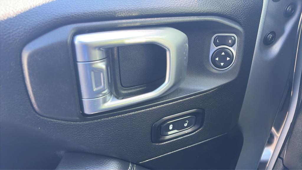 used 2020 Jeep Wrangler Unlimited car, priced at $25,899