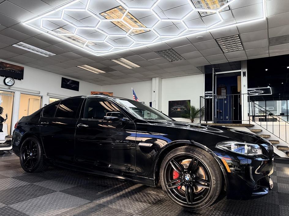 BMW 5 Series view 2