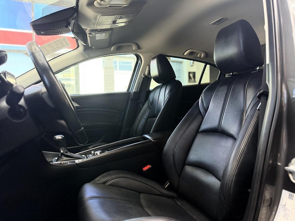 used 2018 Mazda Mazda3 car, priced at $13,057