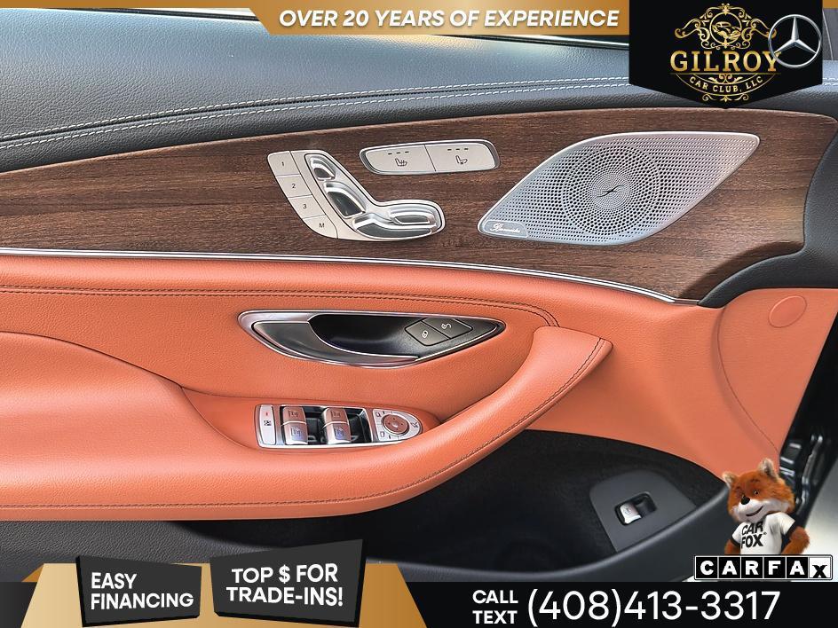 Mercedes-Benz CLS view 4