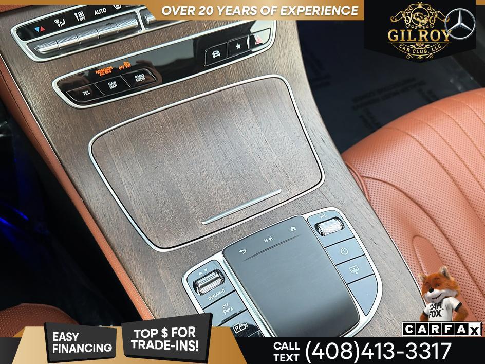 Mercedes-Benz CLS view 16