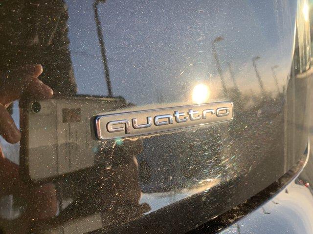 MYTHOS BLACK M 2022 Audi Q5 55 S line Premium Plus