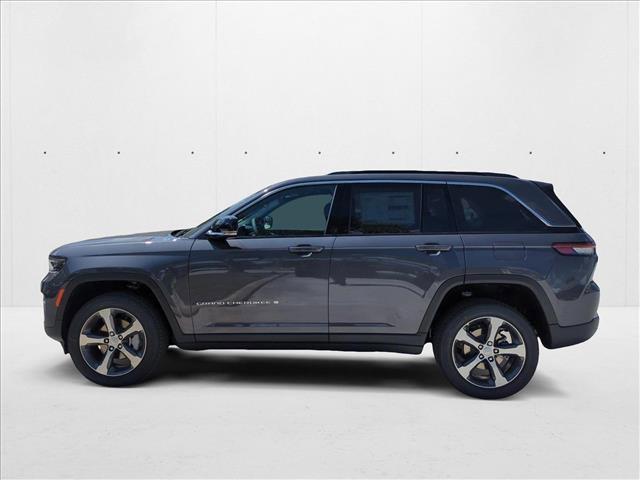 new 2025 Jeep Grand Cherokee car, priced at $39,541