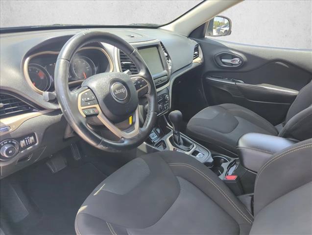 used 2016 Jeep Cherokee car, priced at $13,493