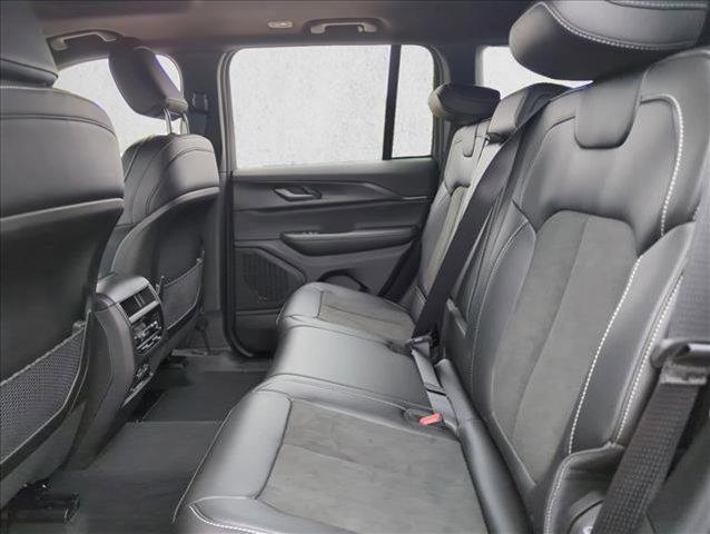 new 2025 Jeep Grand Cherokee car, priced at $34,998