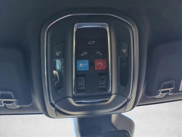 used 2023 Jeep Grand Cherokee car, priced at $31,322